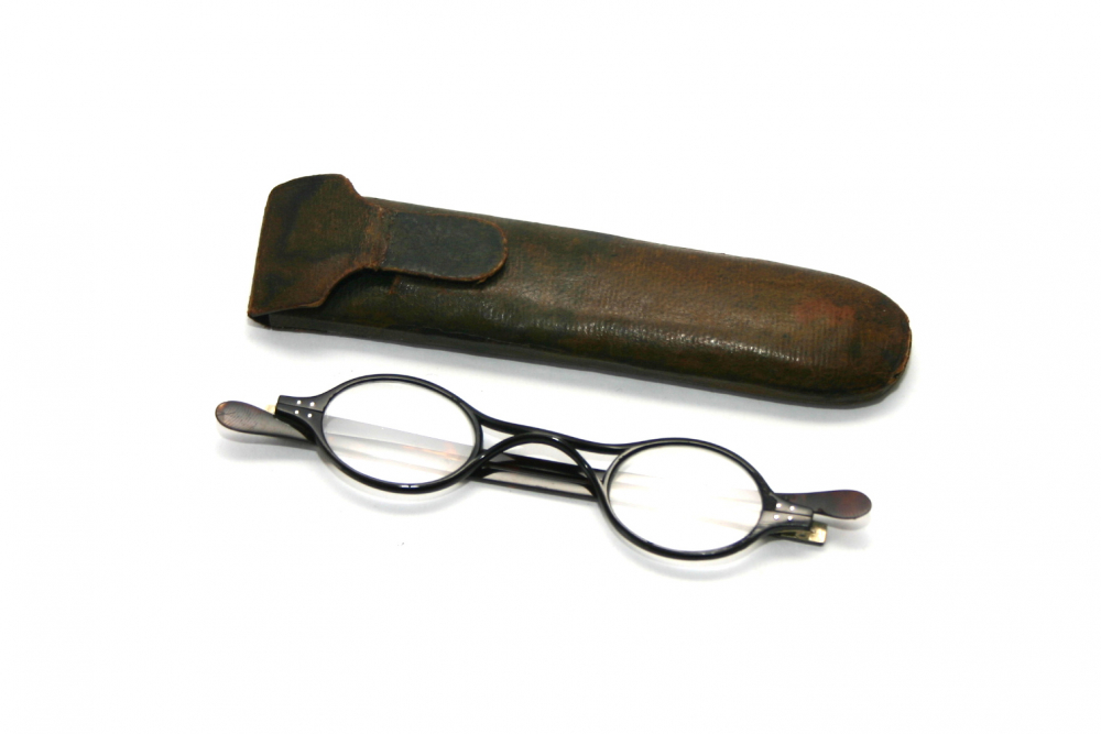 Antique Tortoise Shell Eyeglasses Frame Oval XBridge 1880's Original